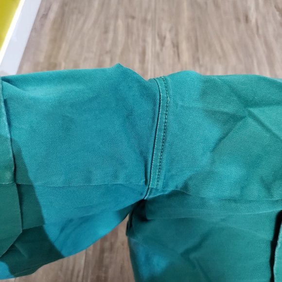 J Crew emerald green chino shorts, 5 inch inseam. - Picture 3 of 7